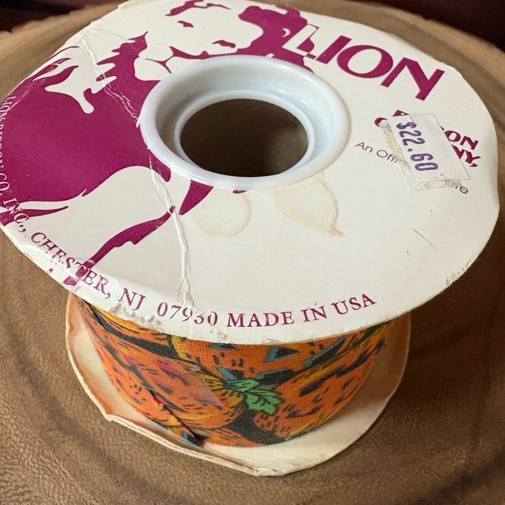 Seasonal Ribbons - Picture 2 of 12